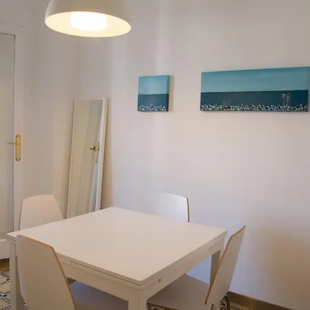 Apartment Barnapartments Basic Gracia *