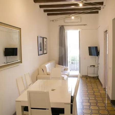Apartment Barnapartments Basic Gracia *
