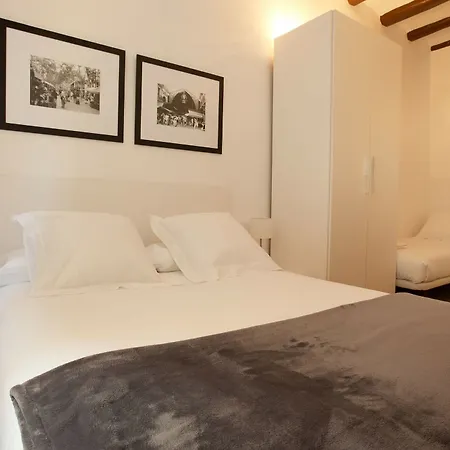 Barnapartments Basic Gracia Apartment *