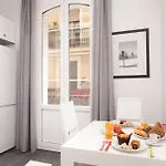 Barnapartments Basic Gracia Lejlighed Barcelona