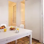 Barnapartments Basic Gracia Barcelona